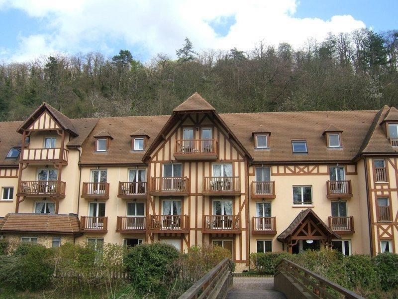 Karma Manoir Des Deux Amants Aparthotel Connelles Eksteriør bilde